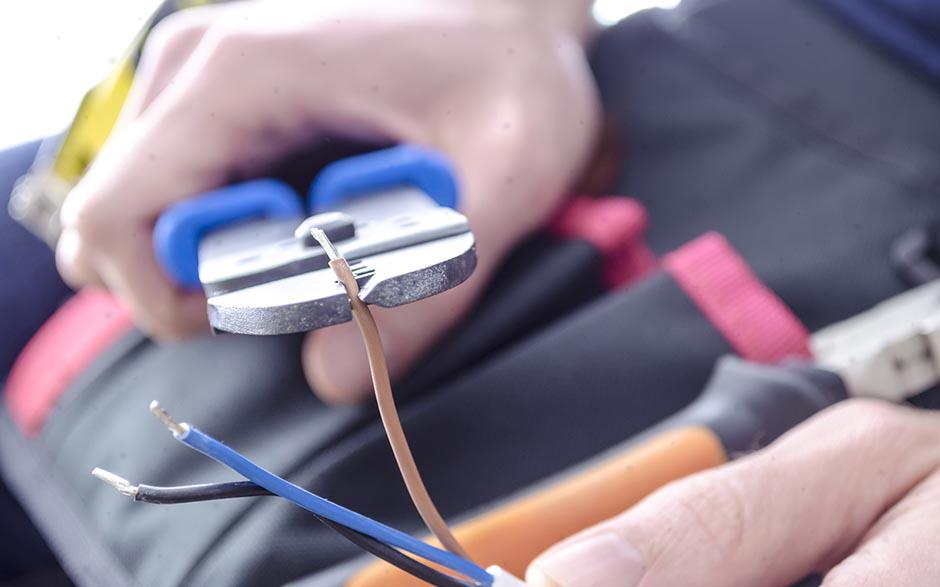tarif électricien Suresnes